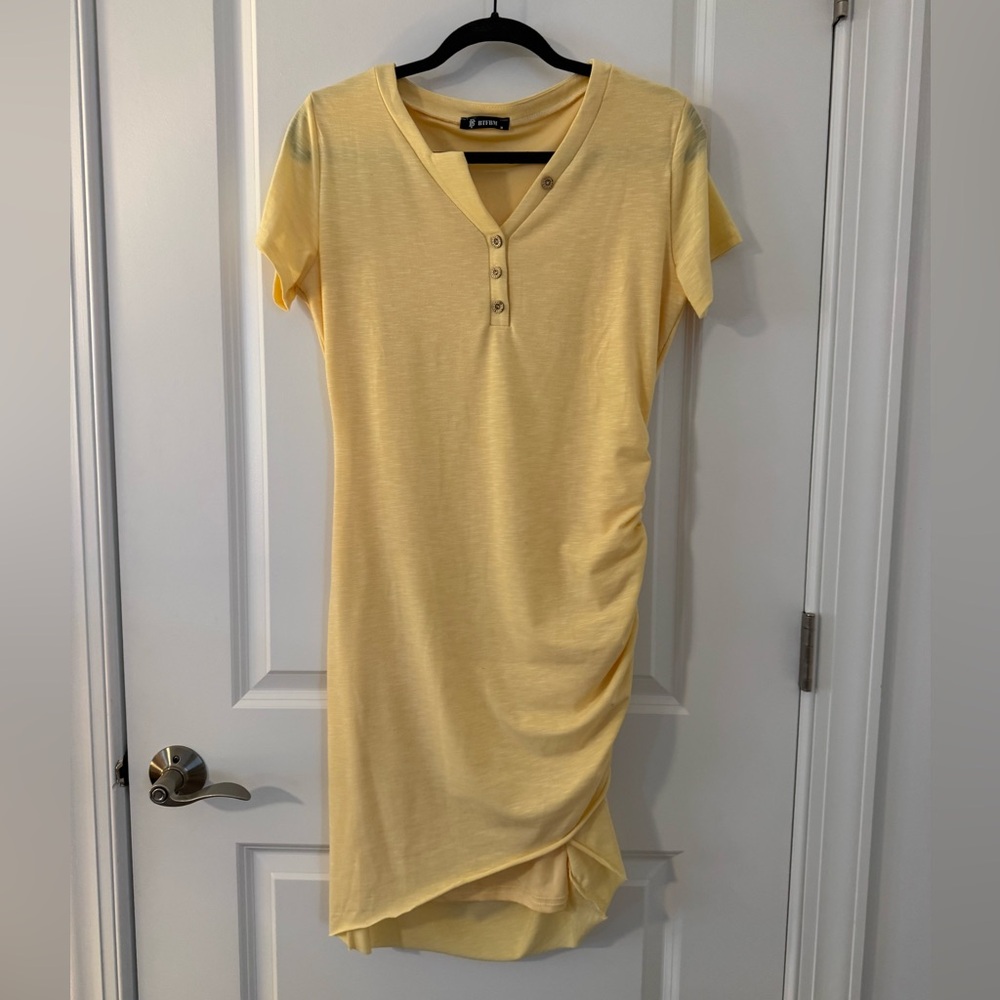 Stitch/Zip Yellow Short Sleeve Henley Midi Dress